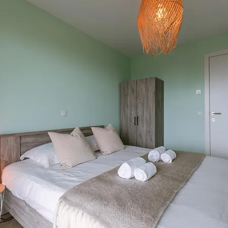 Huswell - Luxury With Views On The Golf Course * أوستيند